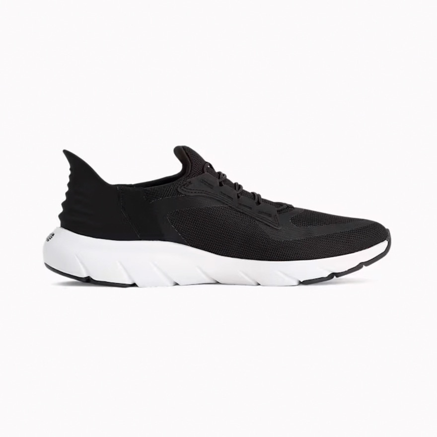 プーマ（PUMA）（メンズ、レディース）スニーカー ソフトライド フレックスレース イーズイン ALT ブラック 31199601 スポーツシューズ