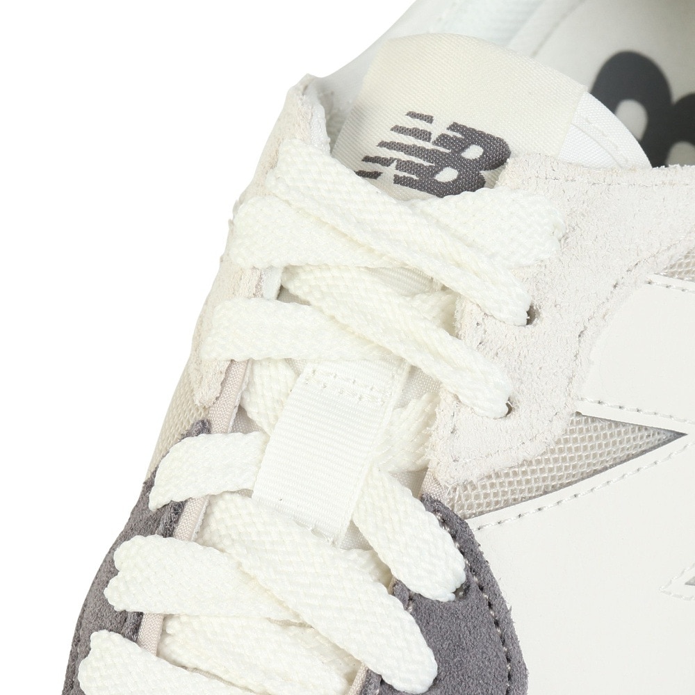 ニューバランス（new balance）（メンズ、レディース）スニーカー スポーツシューズ グレー U327LND D カジュアルシューズ スポーツ