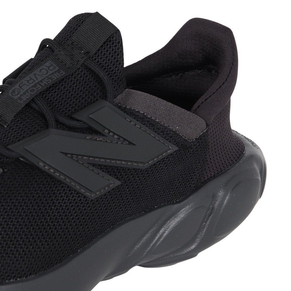 ニューバランス（new balance）（メンズ、レディース）スニーカー スポーツシューズ  フレッシュフォーム リカバリー v4 ブラック MCVRY1DW D