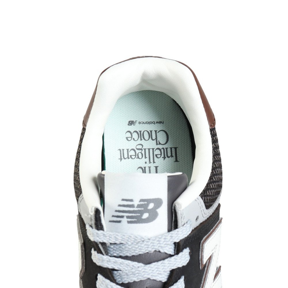 ニューバランス（new balance）（メンズ、レディース）スニーカー