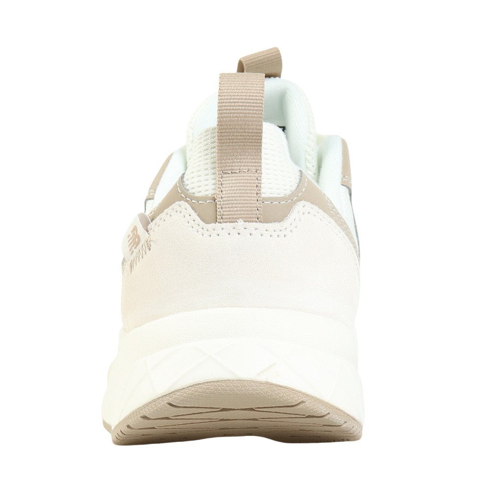 ニューバランス（new balance）（メンズ、レディース）スニーカー