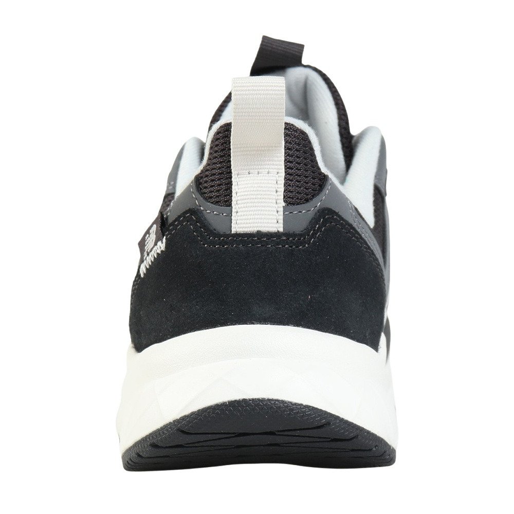 ニューバランス（new balance）（メンズ、レディース）スニーカー