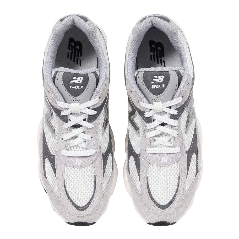 ニューバランス（new balance）（メンズ、レディース）スニーカー