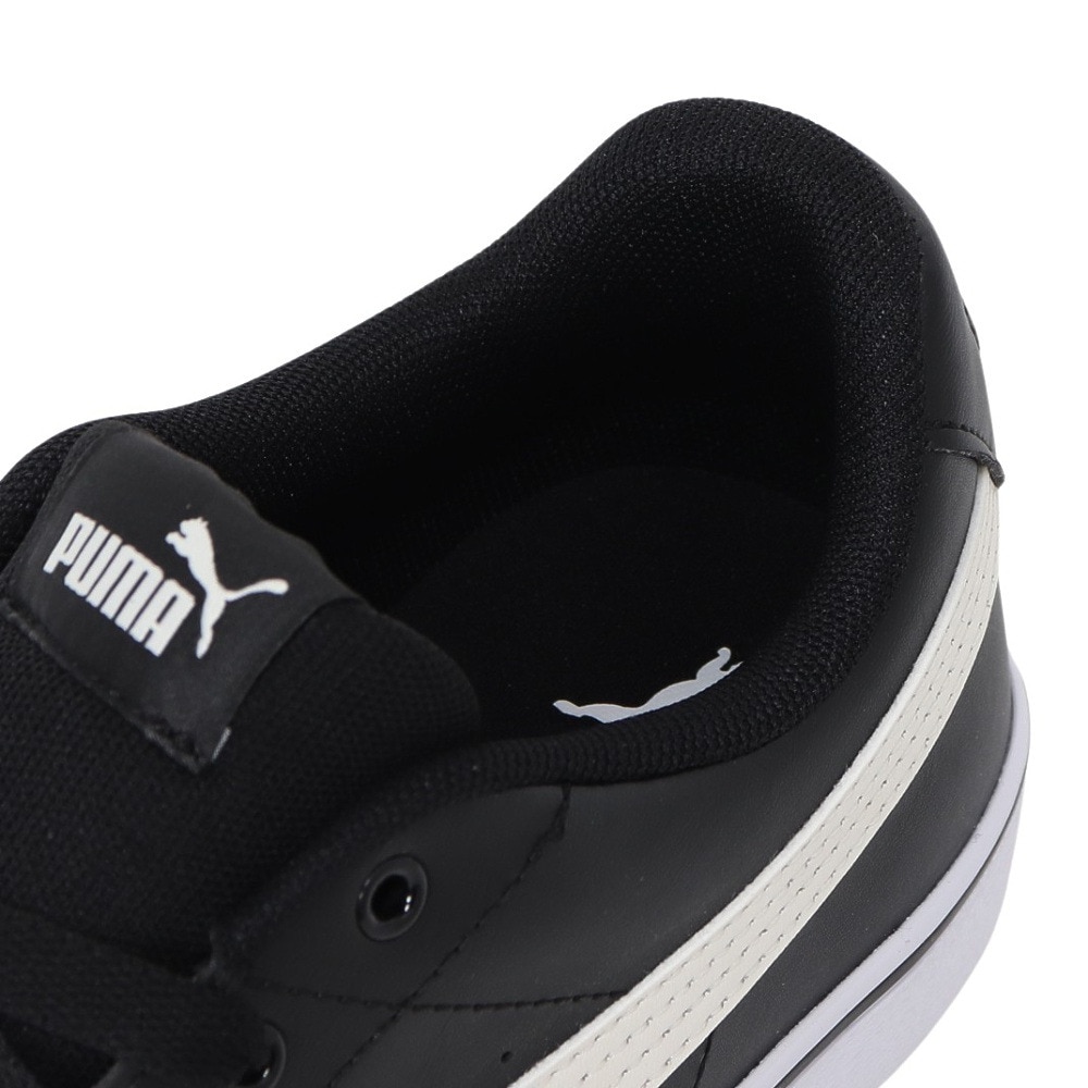 プーマ（PUMA）（メンズ、レディース）スニーカー Vコートバルクブラック ホワイト 38990702 スポーツ シューズ クッション性  シンプル 学校 部活 登校 通学