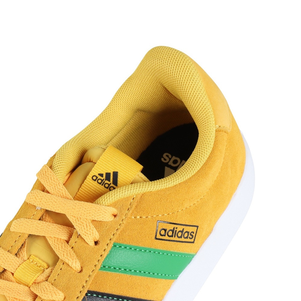 アディダス（adidas）（メンズ、レディース）スニーカー VL コート 3.0 マスタード IF4463 カジュアル スポーツシューズ 軽量 クッション性 タウン 町履き