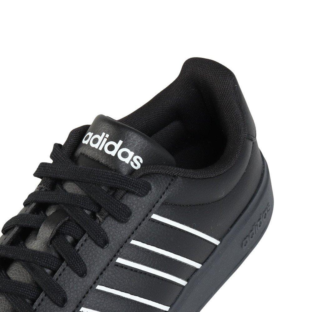 アディダス（adidas）（メンズ、レディース）スニーカー スポーツ