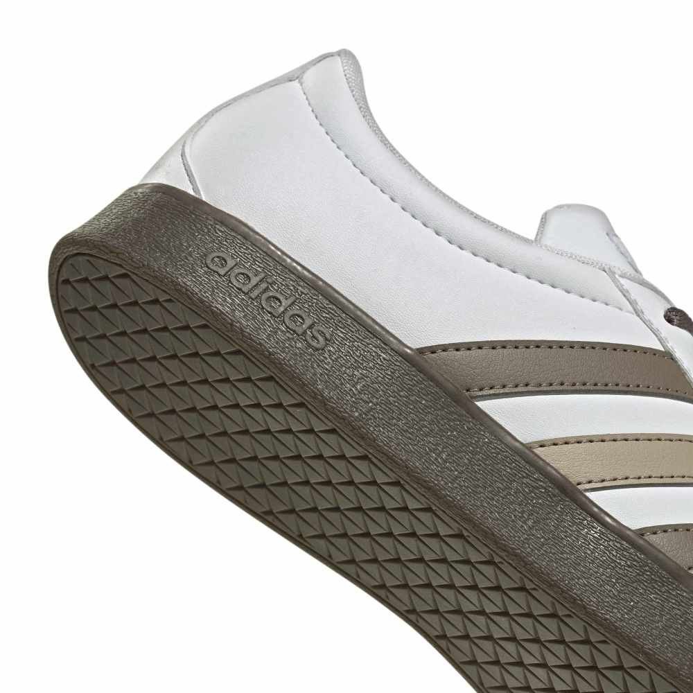 アディダス（adidas）（メンズ、レディース）スニーカー スポーツ