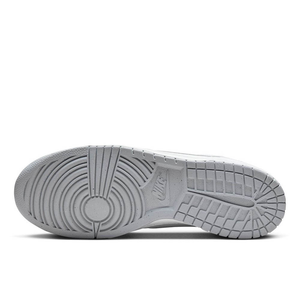 ナイキ（NIKE）（メンズ）スニーカー スポーツシューズ ビッグLOW 355152-106