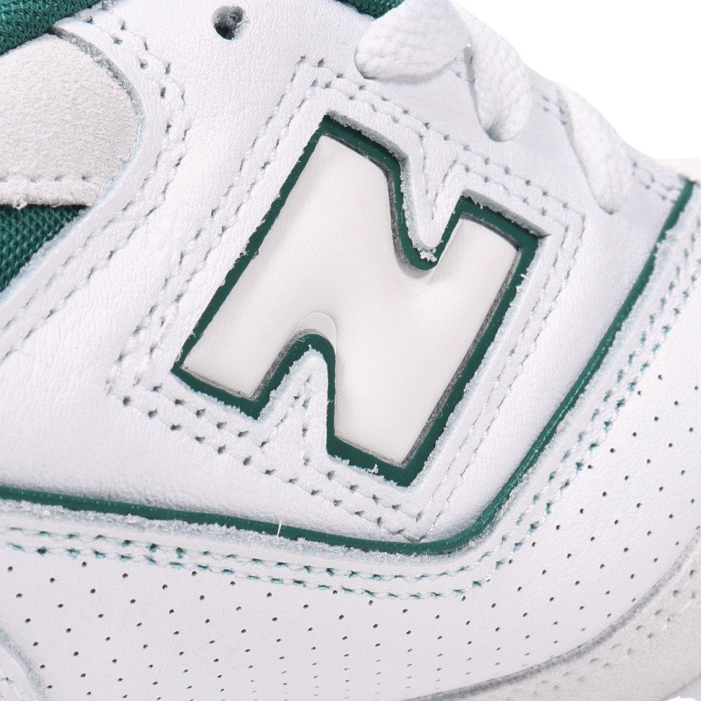 ニューバランス（new balance）（メンズ、レディース）スニーカー スポーツシューズ 550 STA BB550STA D