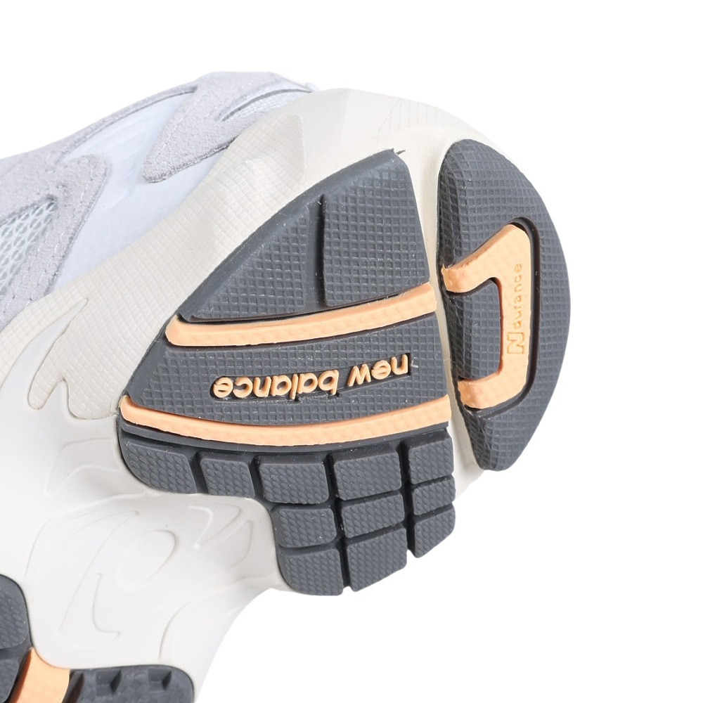 ニューバランス（new balance）（メンズ、レディース）スニーカー 725 ML725 I D ライトグレー スポーツシューズ 街履き タウン 普段履き
