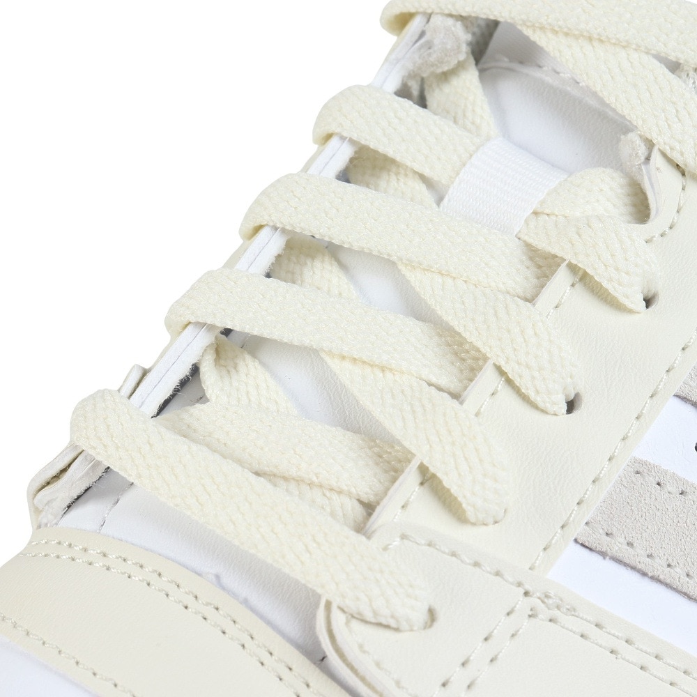 アディダス（adidas）（レディース）スニーカー ブレイクスタートロー アイボリー IH7881 スポーツシューズ タウン 