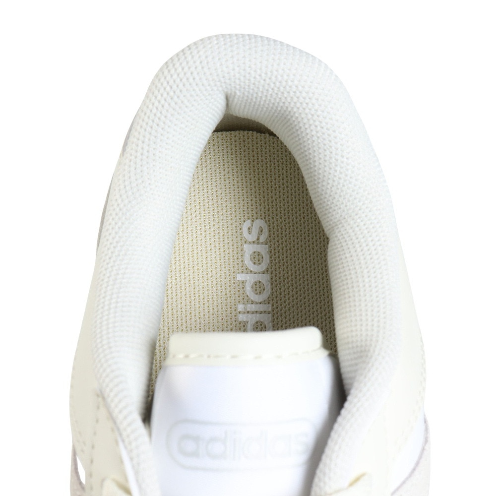 アディダス（adidas）（レディース）スニーカー ブレイクスタートロー アイボリー IH7881 スポーツシューズ タウン 
