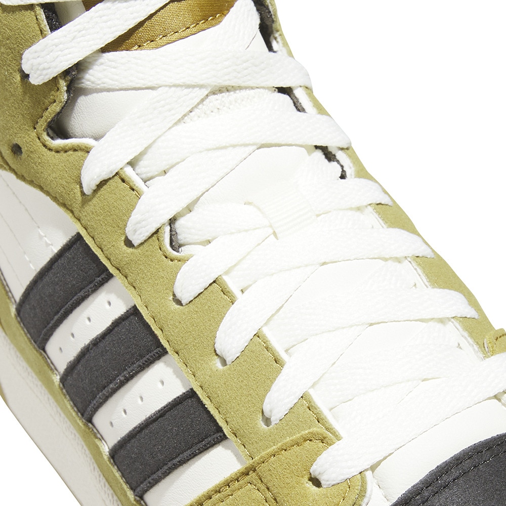アディダス（adidas）（メンズ、レディース）スニーカー スポーツシューズ ターンアラウンド ミッド ワカクサ JS3400 カジュアルシューズ スポーツ