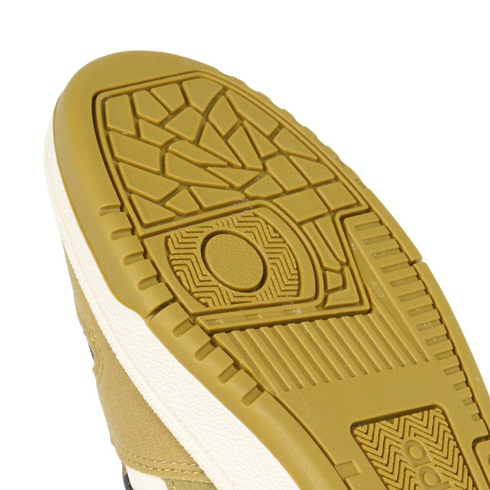 アディダス（adidas）（メンズ、レディース）スニーカー スポーツシューズ ターンアラウンド ミッド ワカクサ JS3400 カジュアルシューズ スポーツ