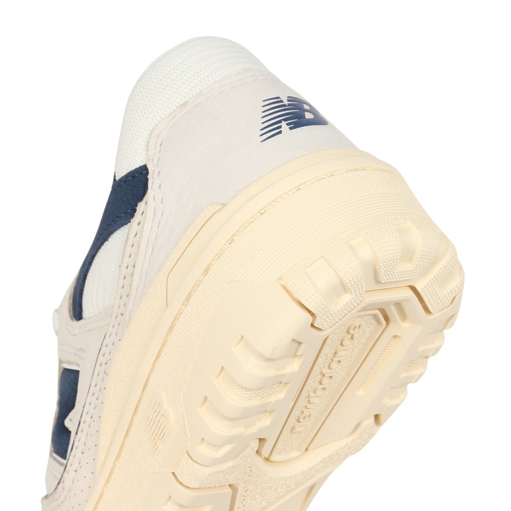 ニューバランス（new balance）（メンズ、レディース）スニーカー スポーツシューズ 550 BB550LRBD