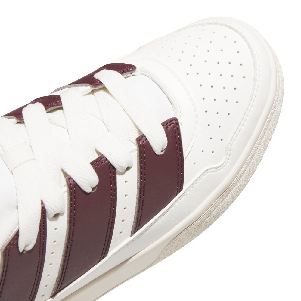 アディダス（adidas）（メンズ、レディース）スニーカー スポーツシューズ ターンアラウンド OPV58-HQ2623