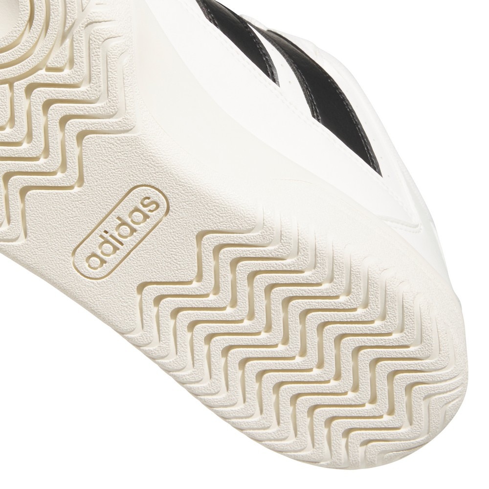 アディダス（adidas）（メンズ、レディース）スニーカー スポーツシューズ ターンアラウンド OPV58-KI5988