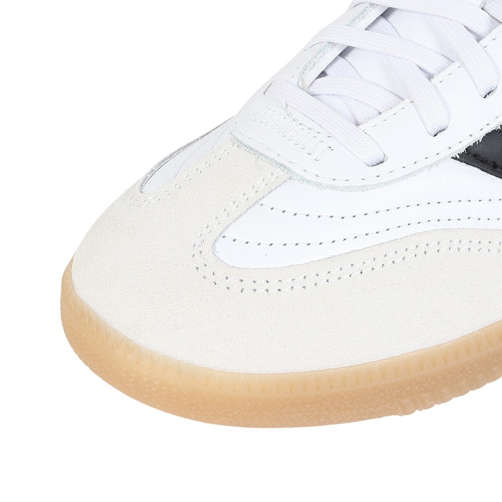 アディダス（adidas）（メンズ）インドアコート用 スニーカー スポーツシューズ PREDATOR FREESTYLE ID3832