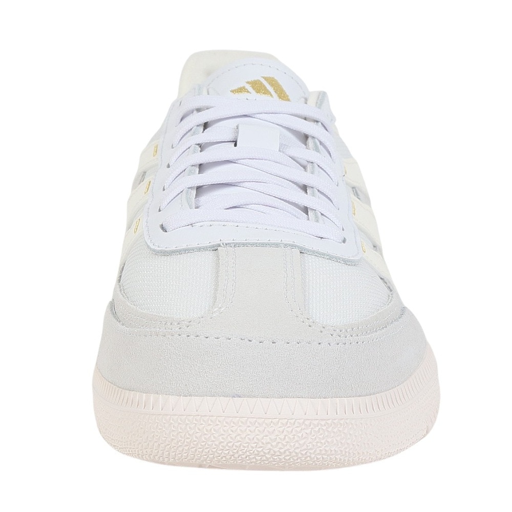 アディダス（adidas）（メンズ、レディース）スニーカー プレデターフリースタイル ホワイト IH4795 スポーツシューズ クッション性 グリップ力 リサイクル