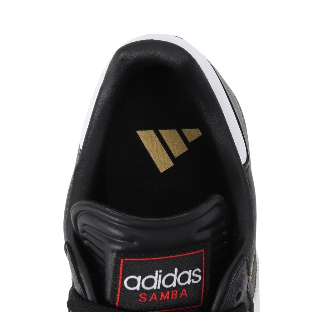 アディダス（adidas）（メンズ、レディース）サッカースニーカー