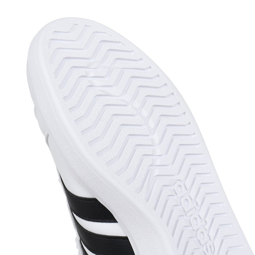 アディダス（adidas）（メンズ、レディース）スニーカー ストリート トーク ホワイト ブラック JP8275 スポーツ カジュアル シューズ