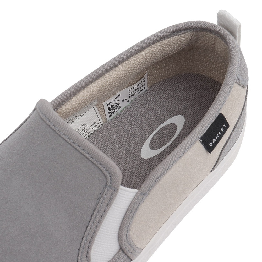 オークリー（OAKLEY）（メンズ）スニーカー ボーダーシューズ BANKS