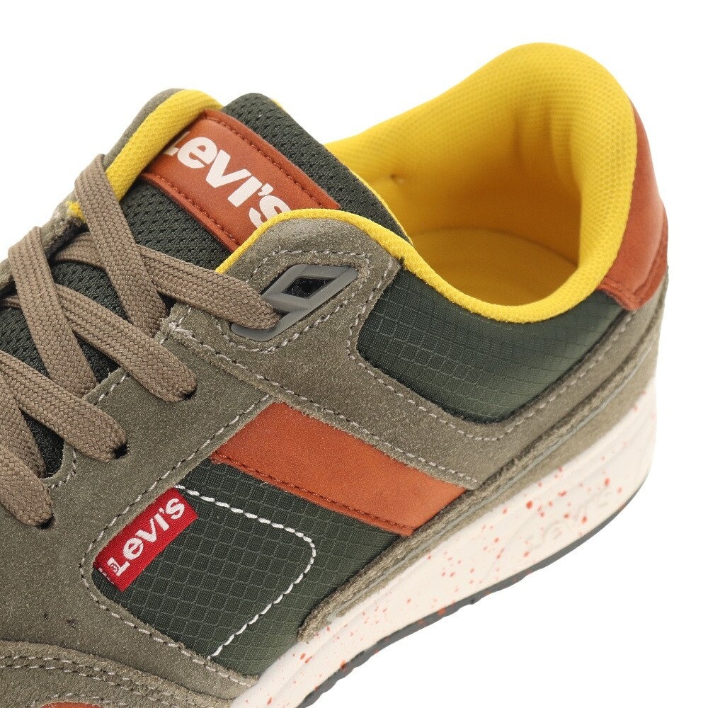 リーバイス｜スニーカー SUTTER 229803 KHAKI.. - スポーツ用品はスーパースポーツゼビオ
