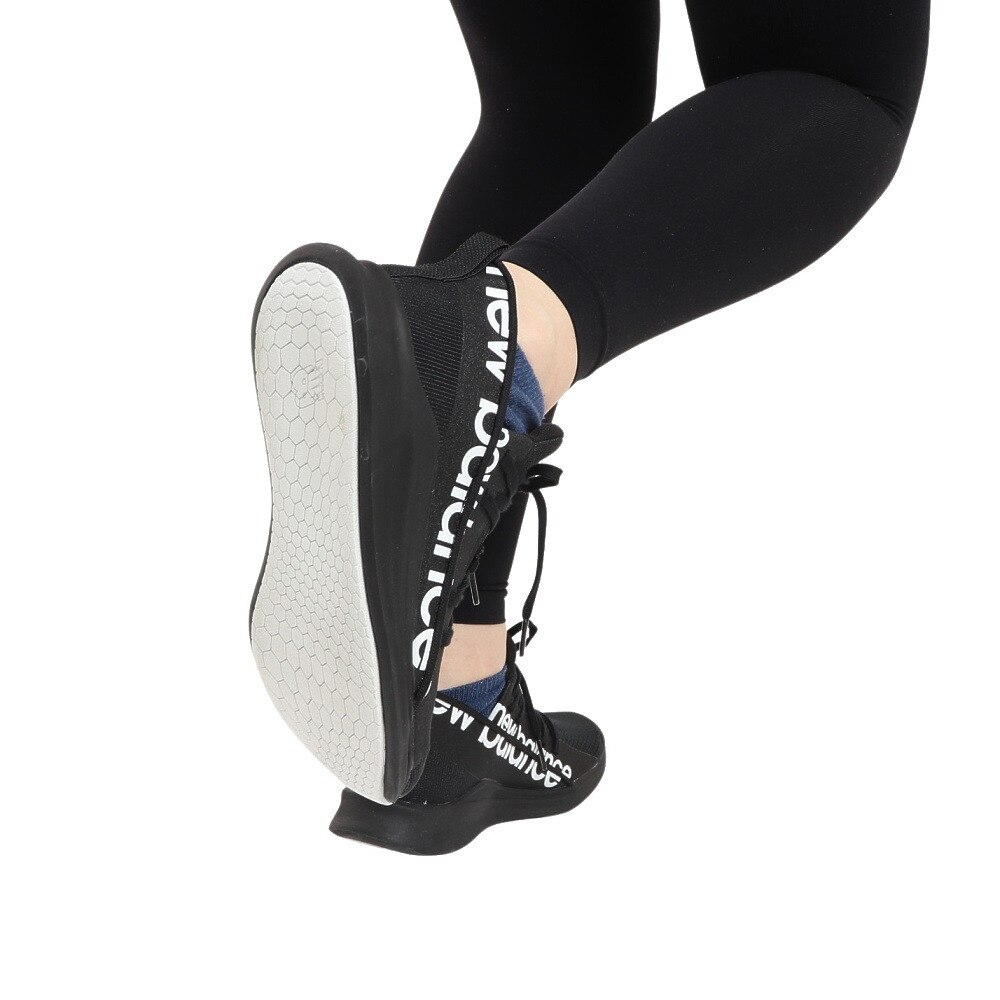 ニューバランス（new balance）（レディース）スニーカー 黒 レディース フレッシュフォーム Fresh Foam Powher ブラック WPHERCB1D 通学 通勤 トレーニング★★★