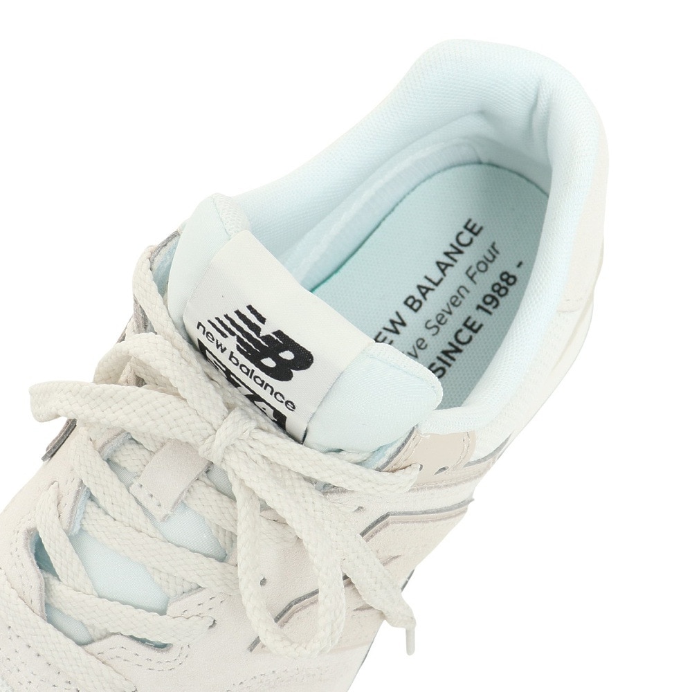 ニューバランス（new balance）（レディース）スニーカー 574 OF2 オフホワイト U574OF2D スポーツ タウン シューズ スエード 普段履き カジュアル 登校 通勤