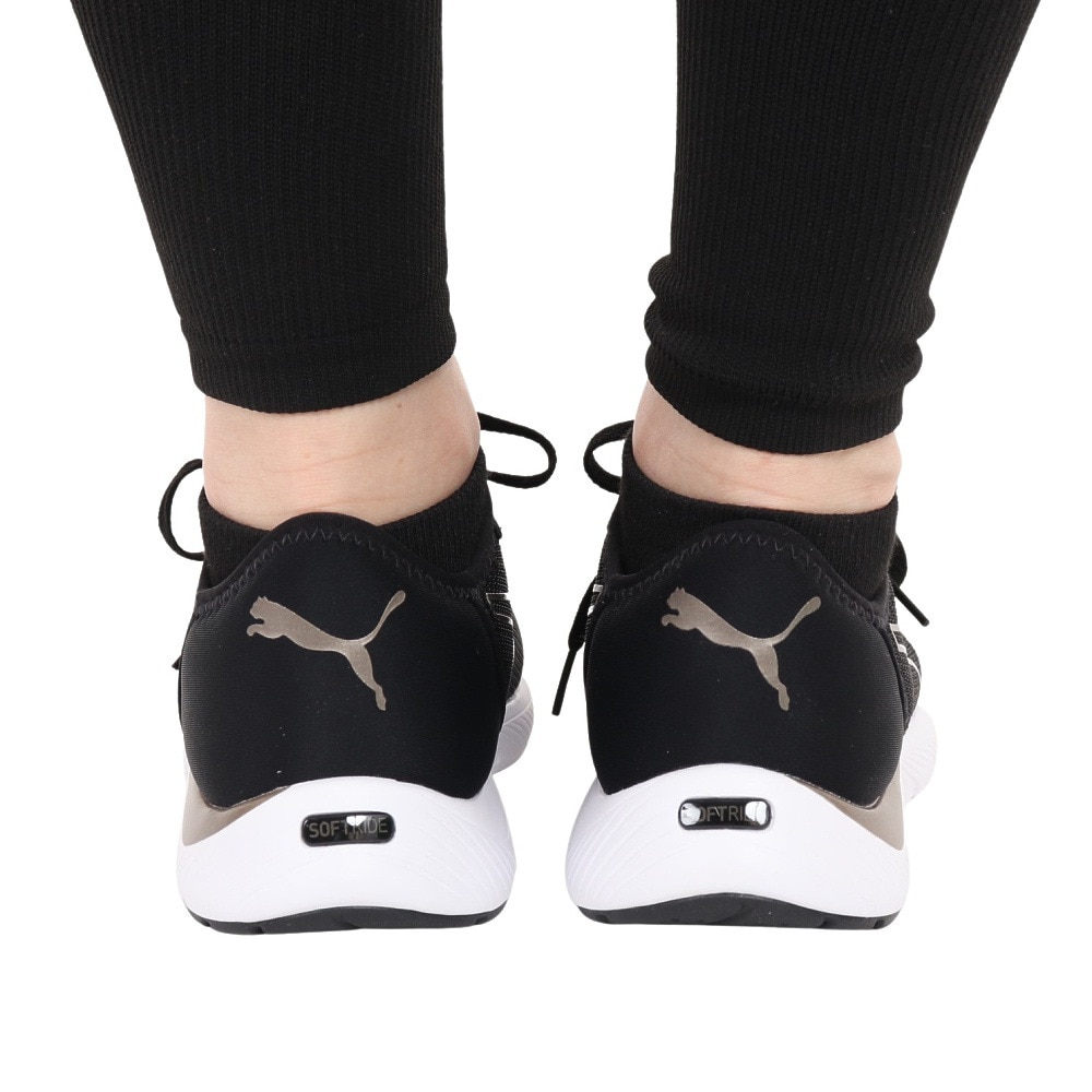 プーマ（PUMA）（レディース）スニーカー ソフトライド レミフェム ブラック 37937801 スポーツ ランニングシューズ クッション性 軽量 通気性