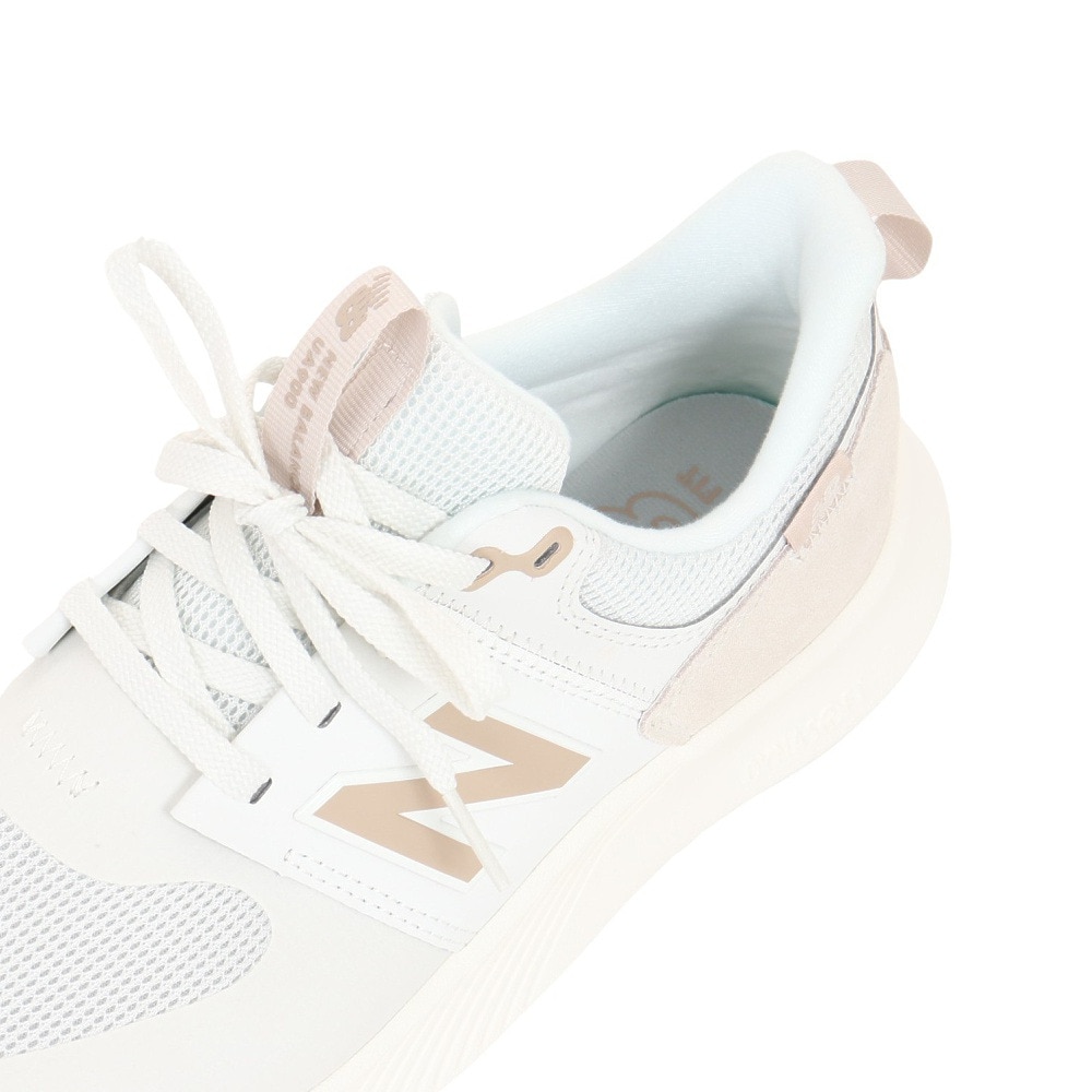 ニューバランス（new balance）（レディース）スニーカー 900 UA900 ER1 2E オフホワイト スポーツ カジュアル シューズ タウン 通勤 防滑性 耐久性