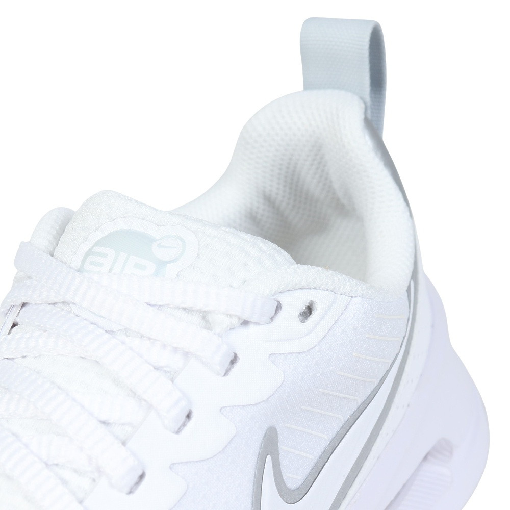 ナイキ（NIKE）（レディース）スニーカー スポーツシューズ エア マックス ニュアクシス NUAXIS HF1233-101