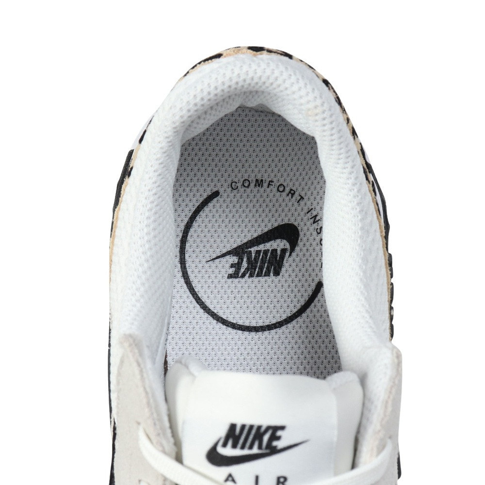 ナイキ（NIKE）（レディース）スニーカー スポーツシューズ エアマックスエクシー HQ2115-100