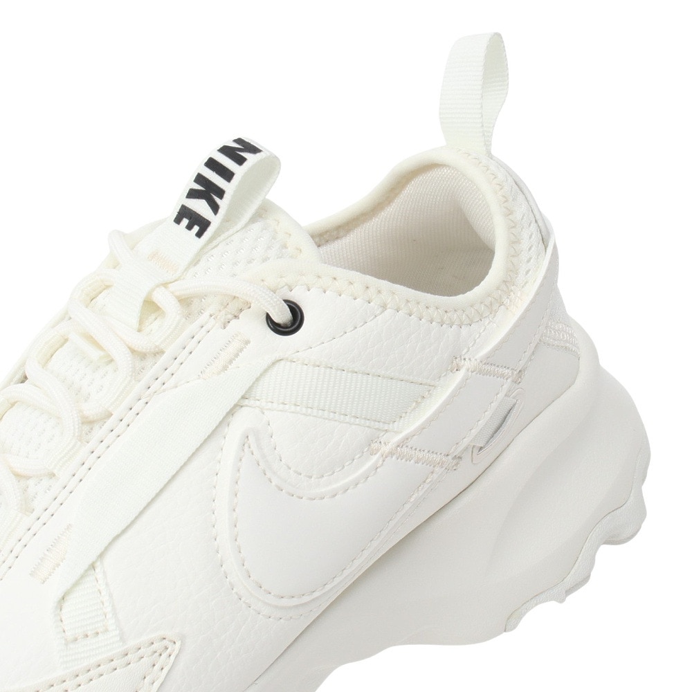 ナイキ（NIKE）（レディース）スニーカー スポーツシューズ TC 7900 DD9682-100