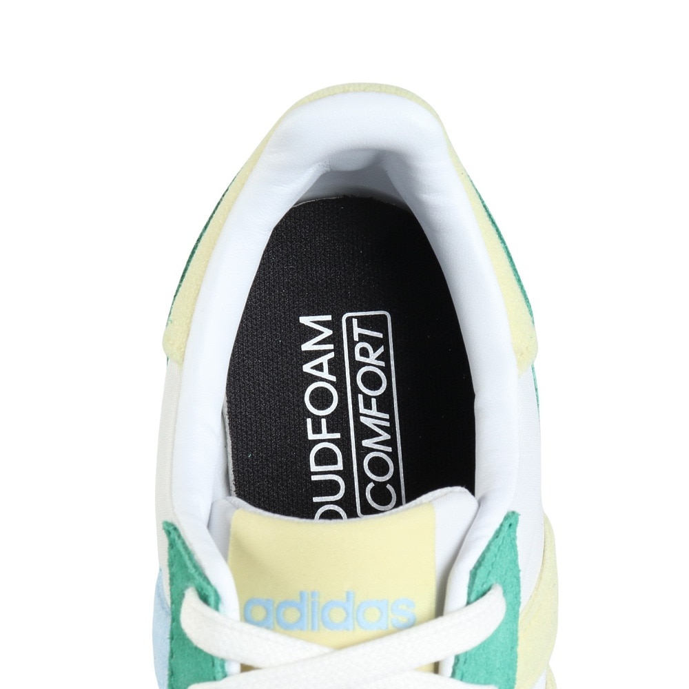 アディダス（adidas）（レディース）スニーカー スポーツシューズ ラン 70s 2.0 JQ7311