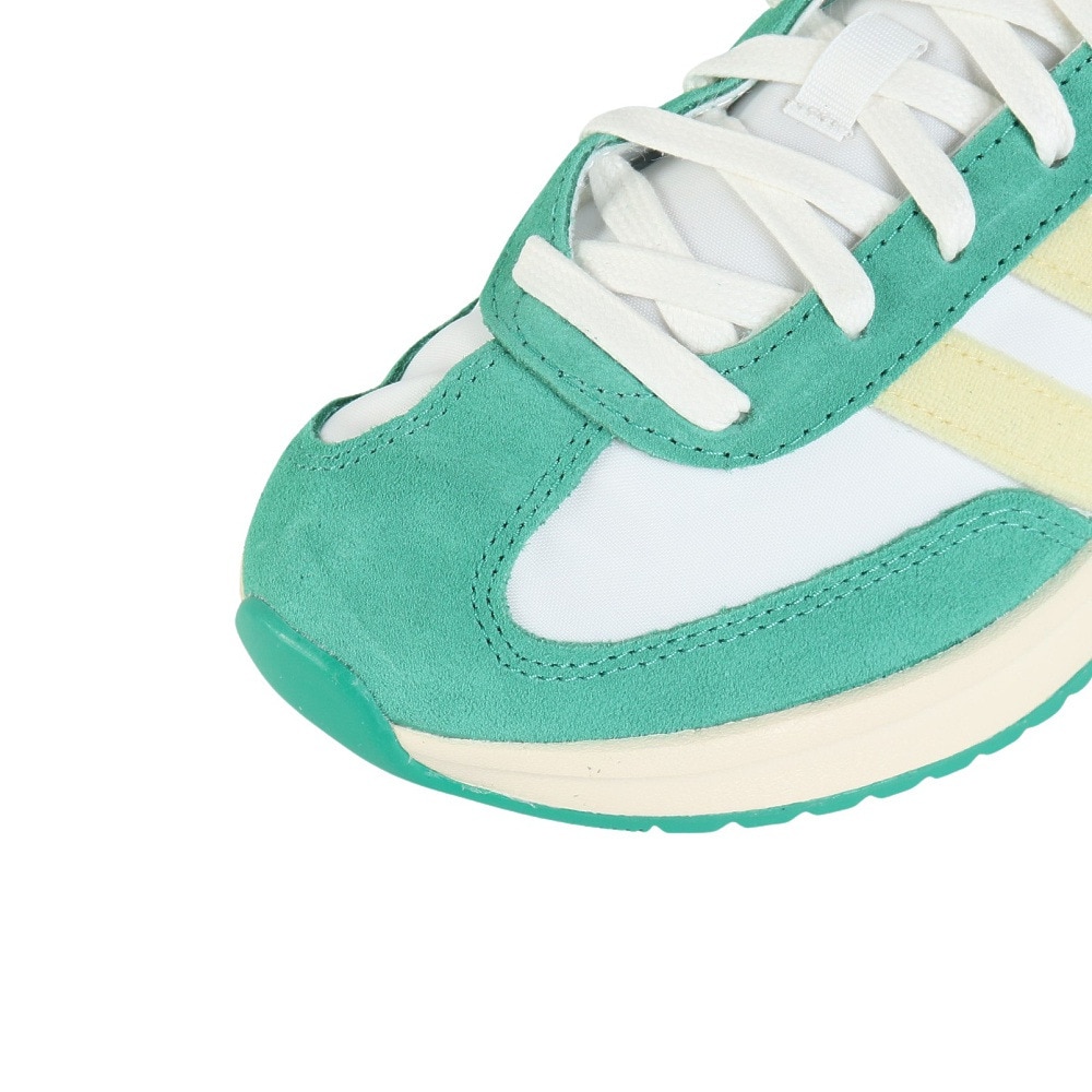 アディダス（adidas）（レディース）スニーカー スポーツシューズ ラン 70s 2.0 JQ7311