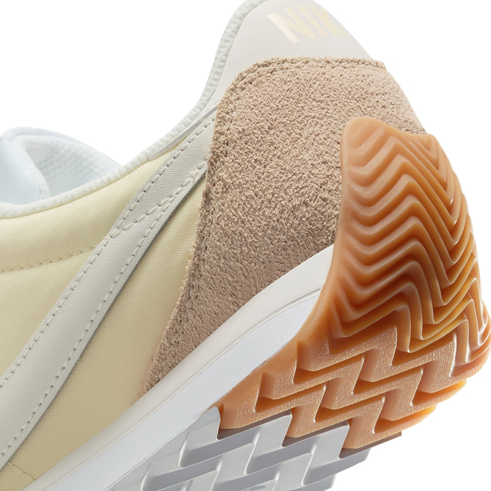 ナイキ（NIKE）（レディース）スニーカー スポーツシューズ パシフィック HM4771-104