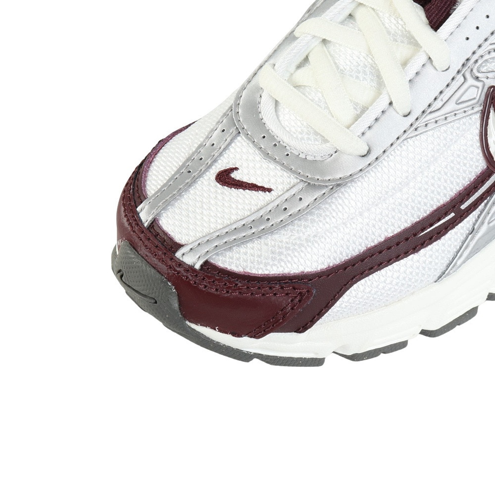 ナイキ（NIKE）（レディース）スニーカー スポーツシューズ イニシエーター エンジ IB4688-111 スポーツ カジュアルシューズ クッション性
