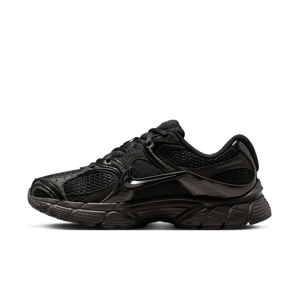 ナイキ（NIKE）（レディース）スニーカー スポーツシューズ ウィメンズ V5 RNR HQ7901-001