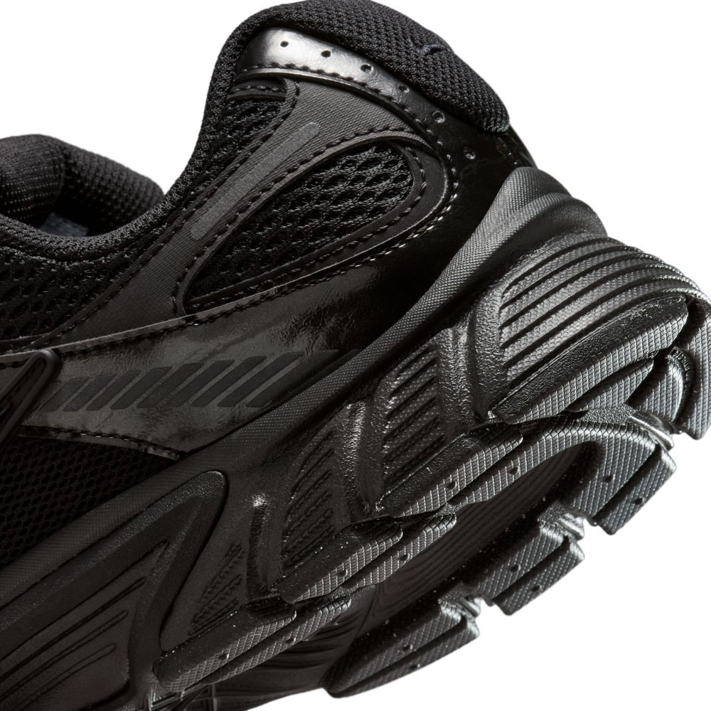 ナイキ（NIKE）（レディース）スニーカー スポーツシューズ ウィメンズ V5 RNR HQ7901-001
