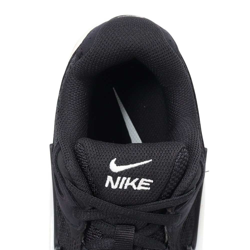 ナイキ（NIKE）（レディース）スニーカー スポーツシューズ V5 RNR