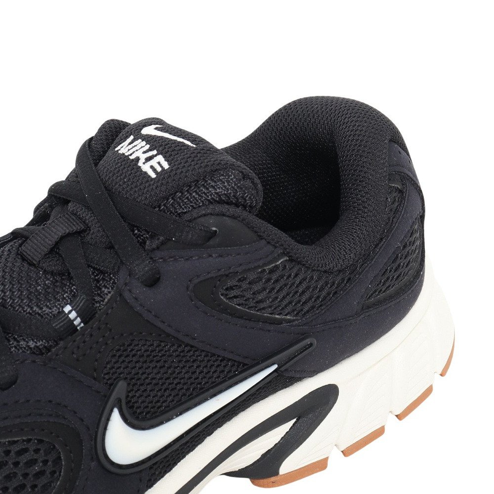 ナイキ（NIKE）（レディース）スニーカー スポーツシューズ V5 RNR
