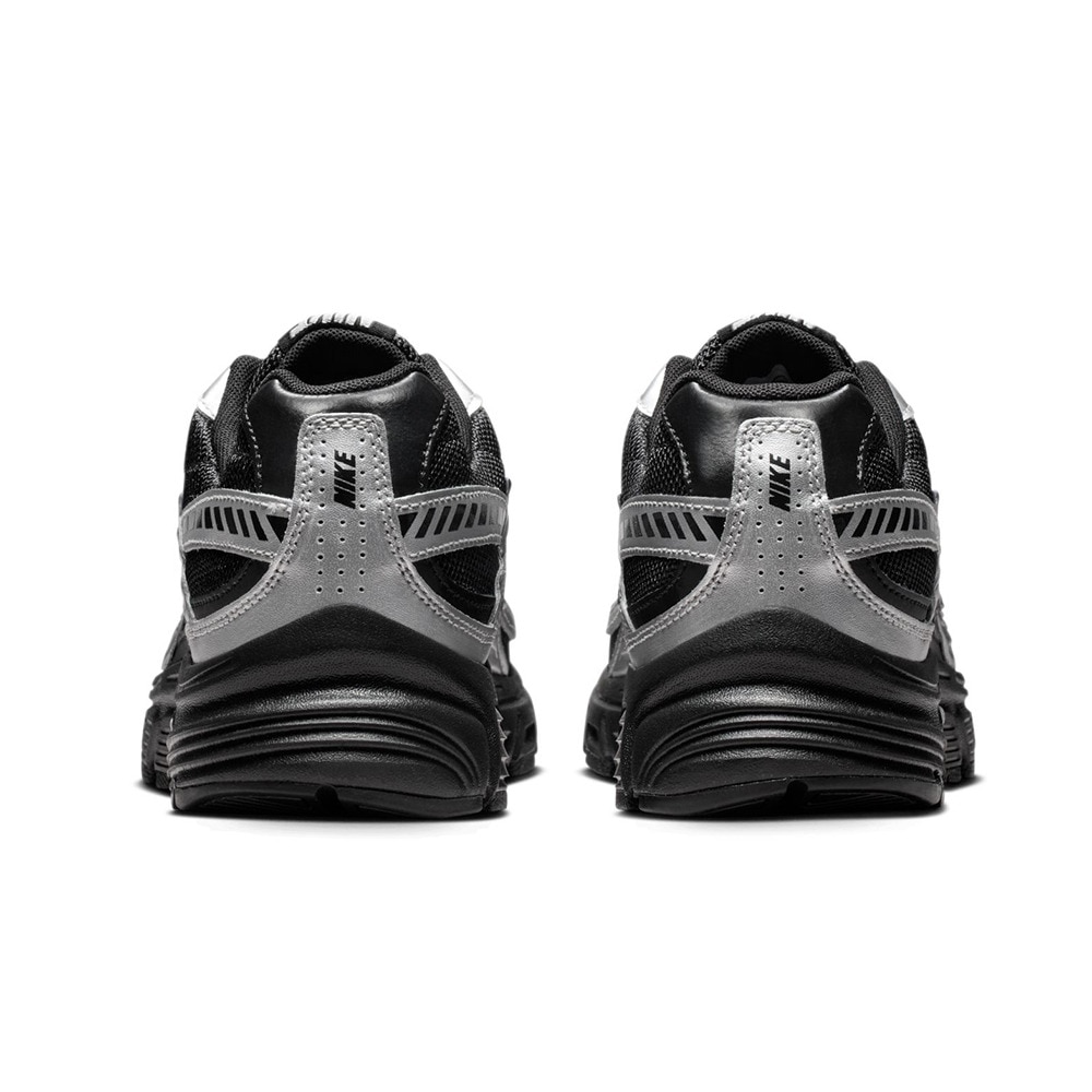 ナイキ（NIKE）（レディース）スニーカー スポーツシューズ イニシエーター ブラック IO7597-001 カジュアル シューズ