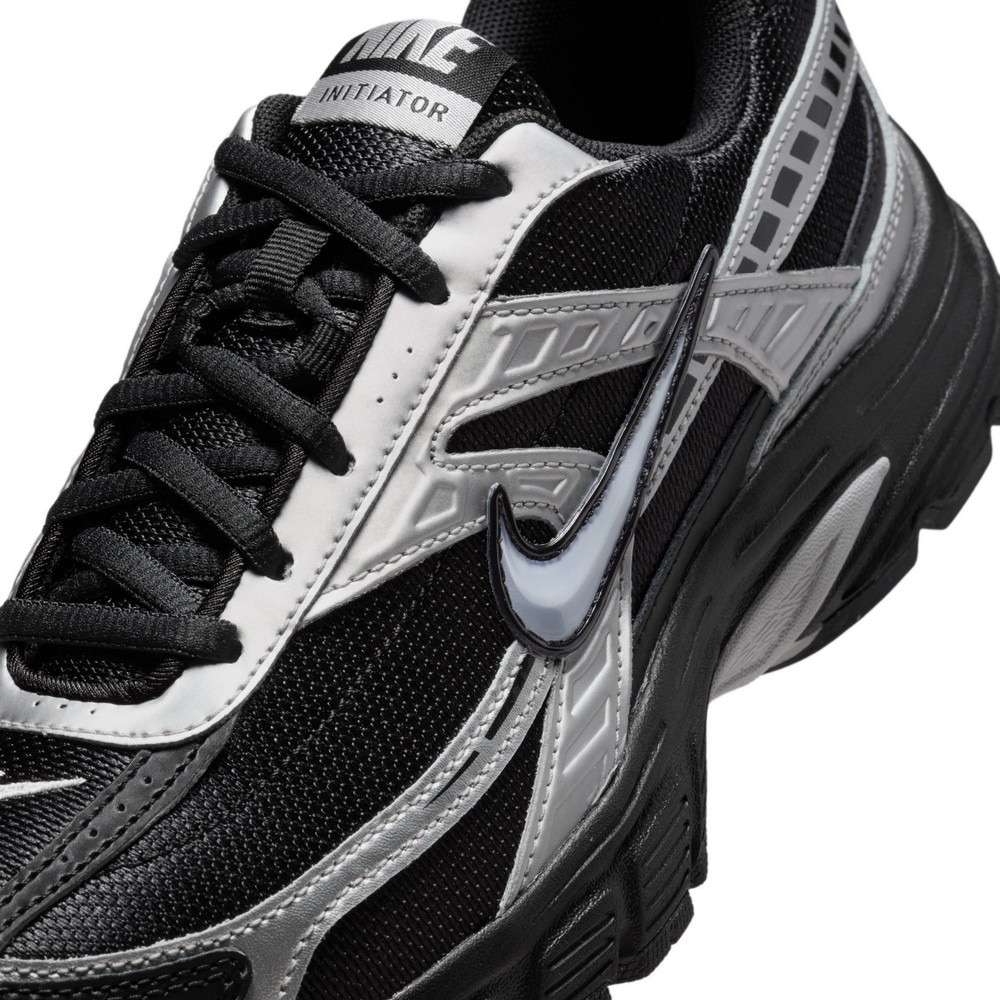 ナイキ（NIKE）（レディース）スニーカー スポーツシューズ イニシエーター ブラック IO7597-001 カジュアル シューズ