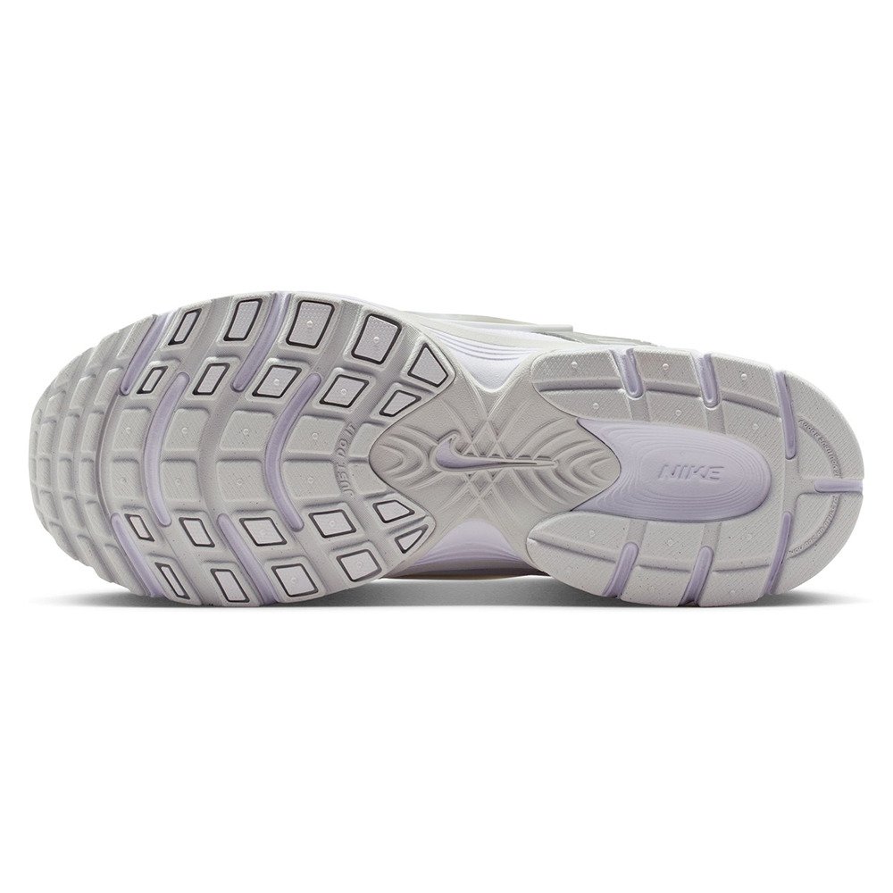 ナイキ（NIKE）（レディース）スニーカー スポーツシューズ V5 RNR