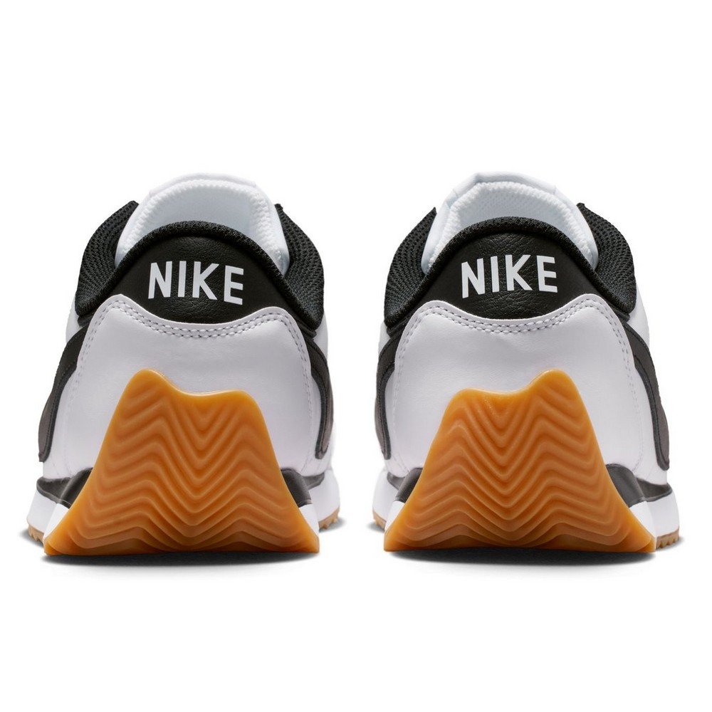 ナイキ（NIKE）（レディース）スニーカー スポーツシューズ