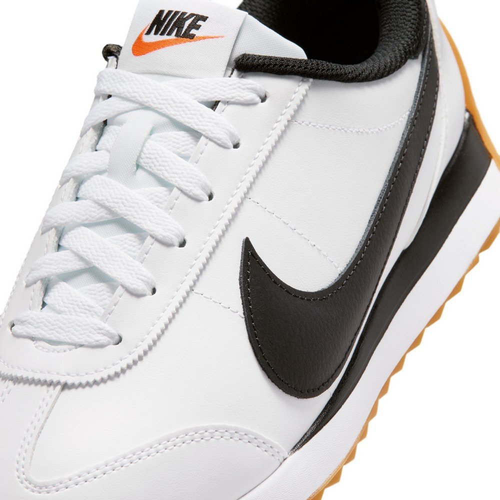 ナイキ（NIKE）（レディース）スニーカー スポーツシューズ