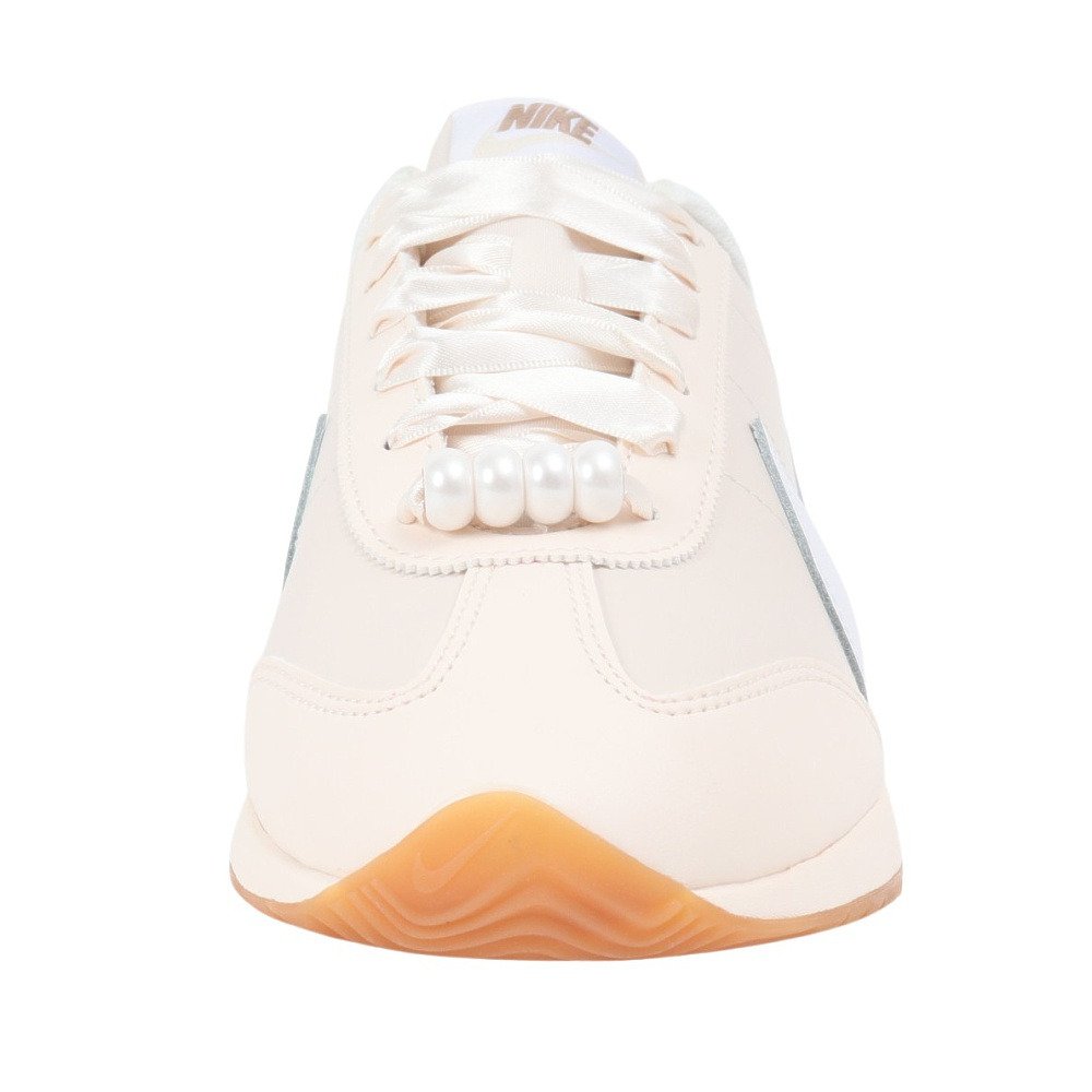 ナイキ（NIKE）（レディース）スニーカー スポーツシューズ