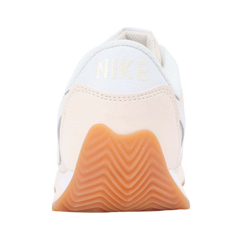 ナイキ（NIKE）（レディース）スニーカー スポーツシューズ