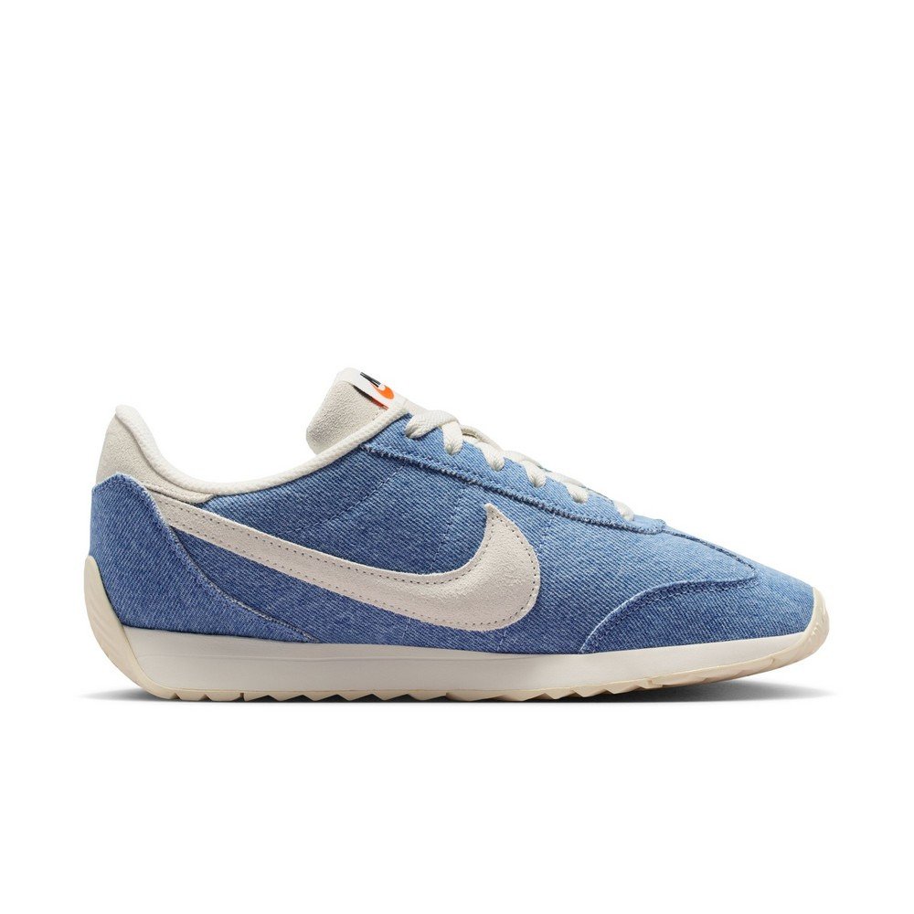 ナイキ（NIKE）（レディース）スニーカー スポーツシューズ